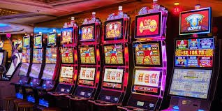 Live dealer blackjack table with multi-camera feed